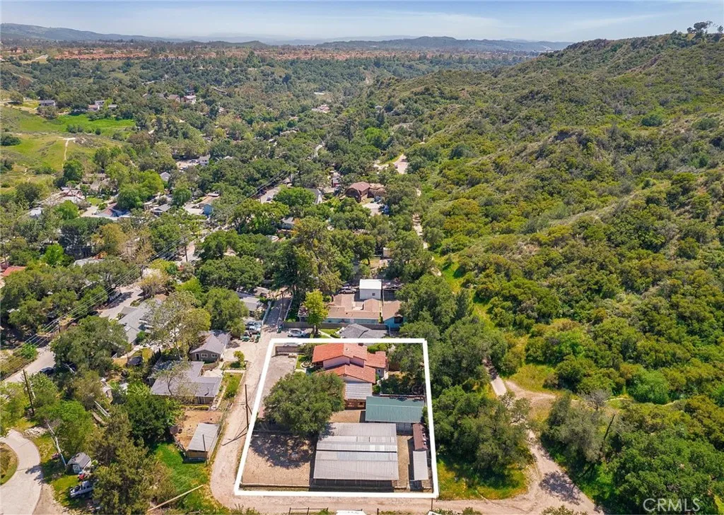 20361 Adkinson Lane, Trabuco Canyon, California 92679 home-pic-2