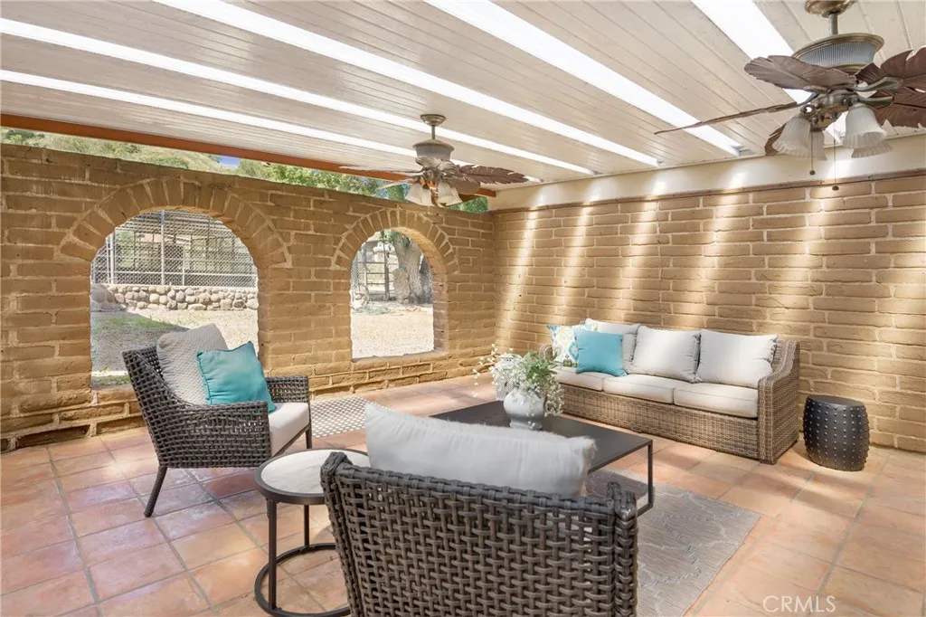 20361 Adkinson Lane, Trabuco Canyon, California 92679 home-pic-10