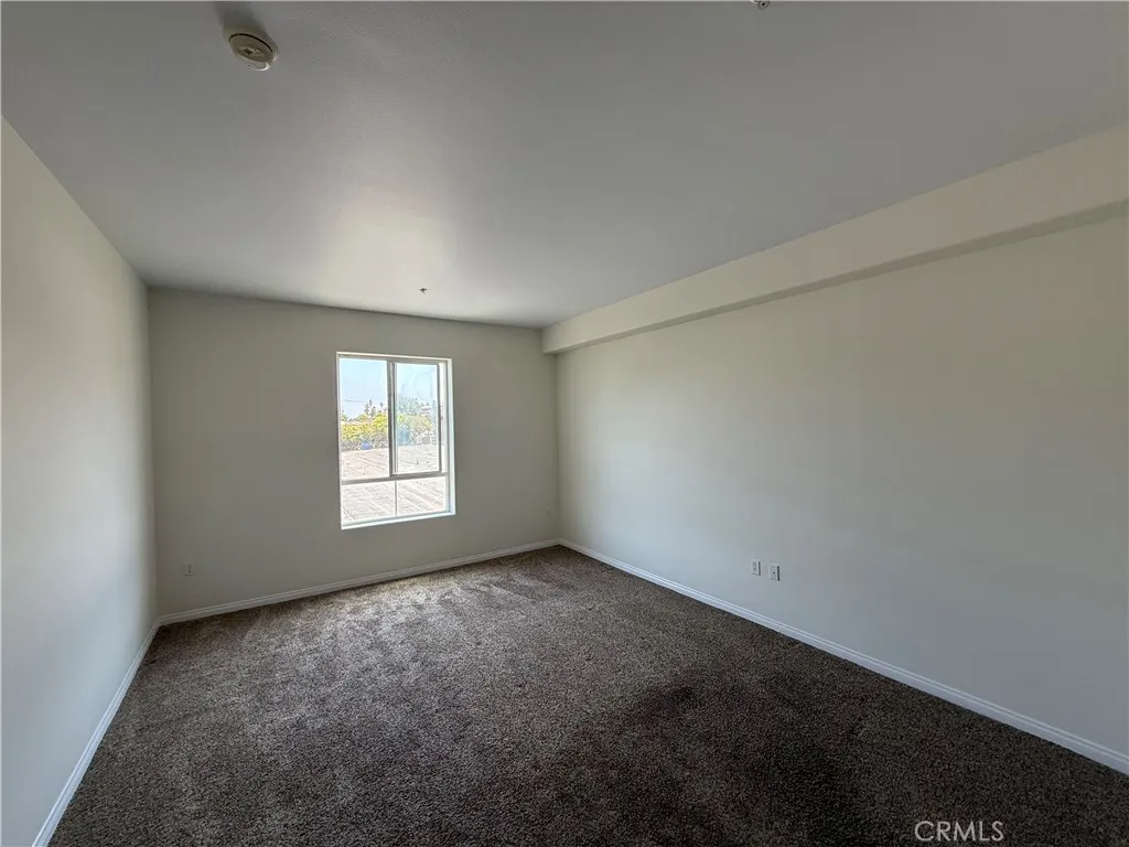 3750 Santa Rosalia Drive 413, Los Angeles, California 90008 home-pic-28