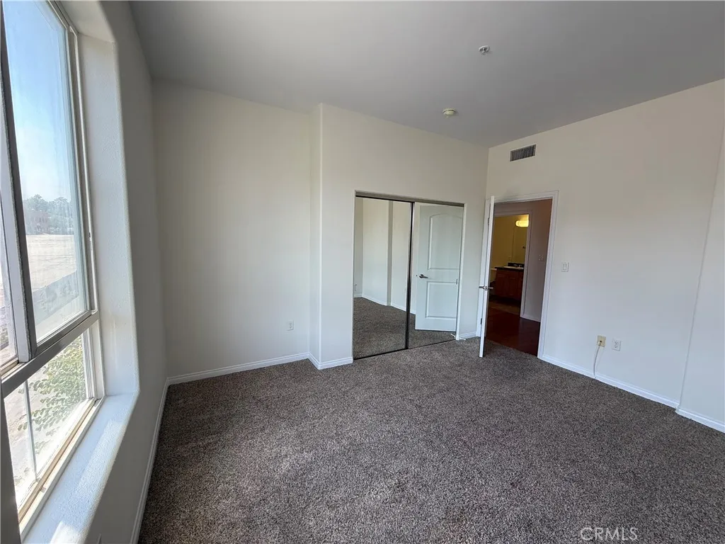 3750 Santa Rosalia Drive 413, Los Angeles, California 90008 home-pic-36