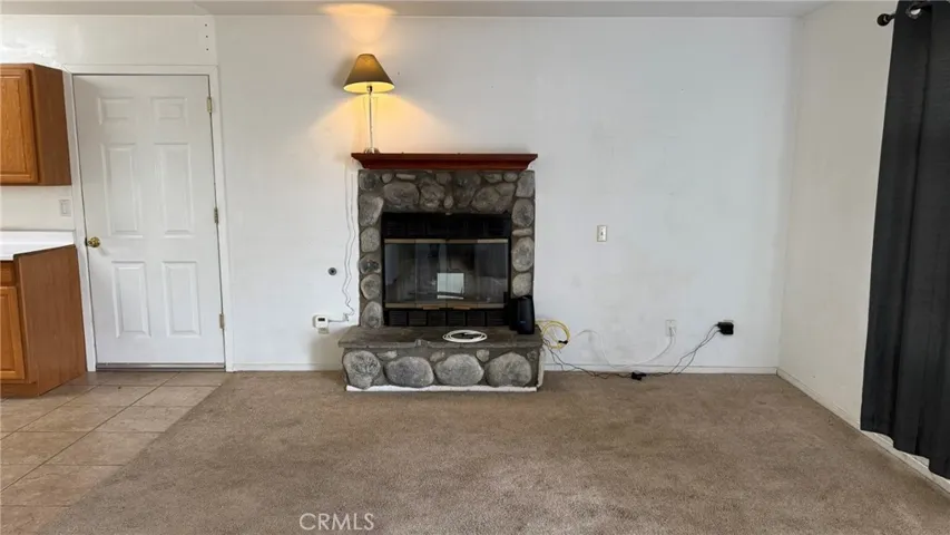 22090 Cherokee Avenue, Apple Valley, California 92307