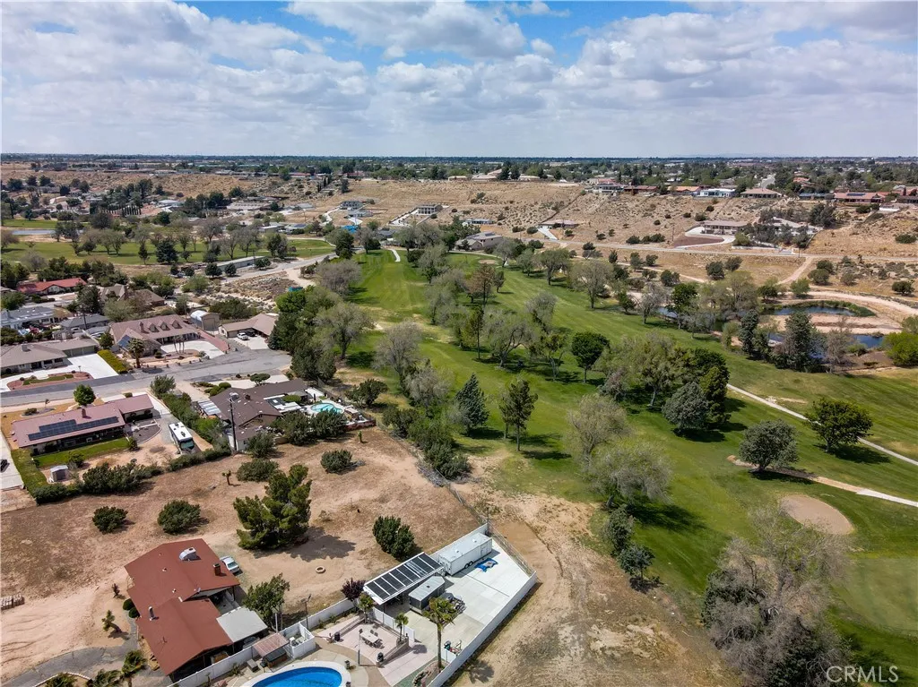 8871 Avocado Avenue, Hesperia, California 92345 home-pic-30