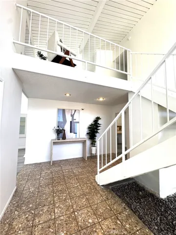 2653 Cordelia Road, Los Angeles, California 90049