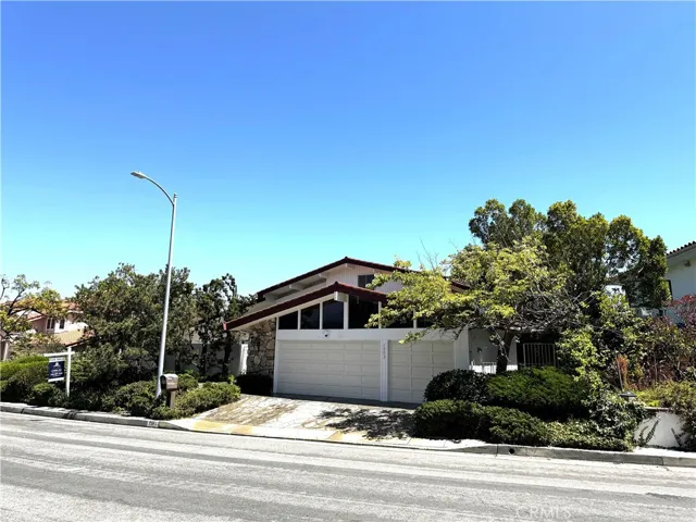 2653 Cordelia Road, Los Angeles, California 90049