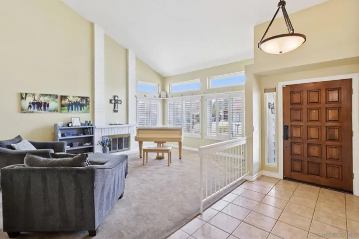 12988 Triumph Dr, Poway, California 92064