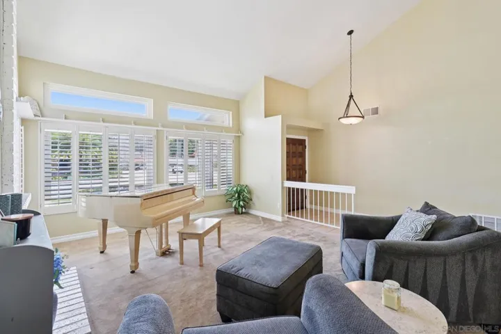 12988 Triumph Dr, Poway, California 92064
