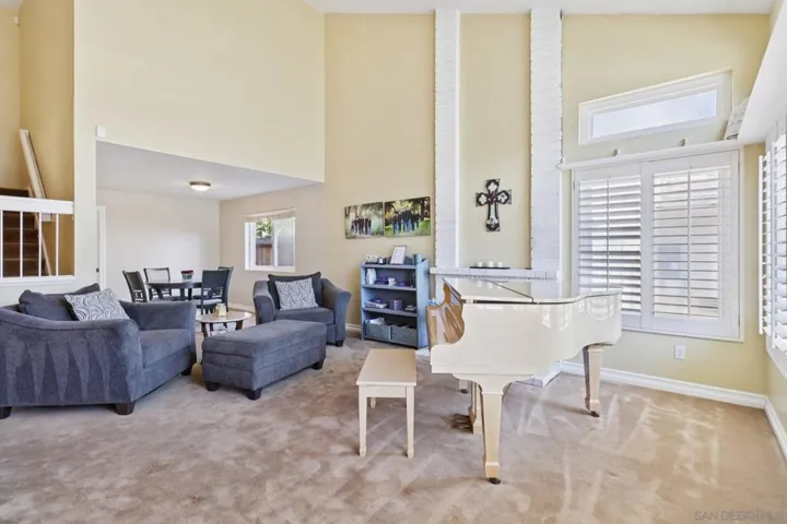 12988 Triumph Dr, Poway, California 92064