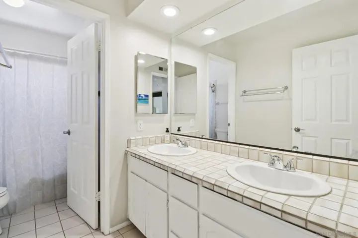 12988 Triumph Dr, Poway, California 92064