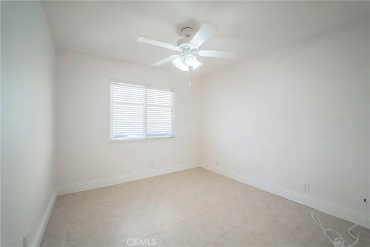 GUEST BEDROOM 2-1