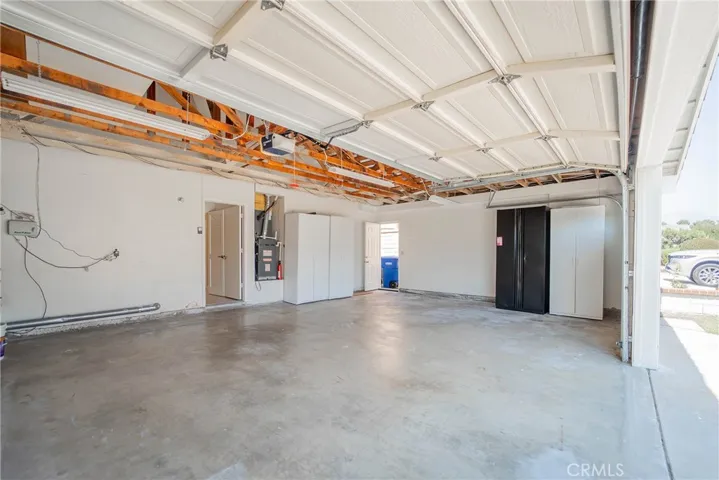 GARAGE 3