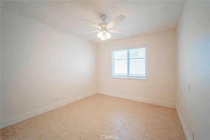 GUEST BEDROOM 3-1