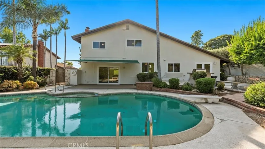 2122 Coolcrest Avenue, Upland, California 91784