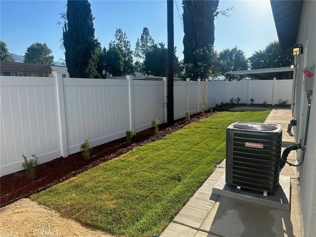 395 Oakhurst Drive, San Jacinto, California 92583