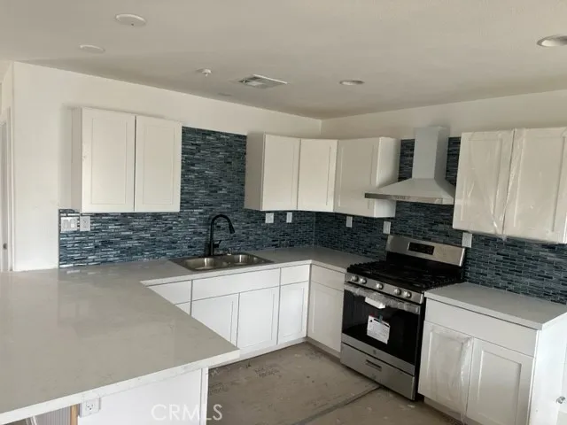 395 Oakhurst Drive, San Jacinto, California 92583