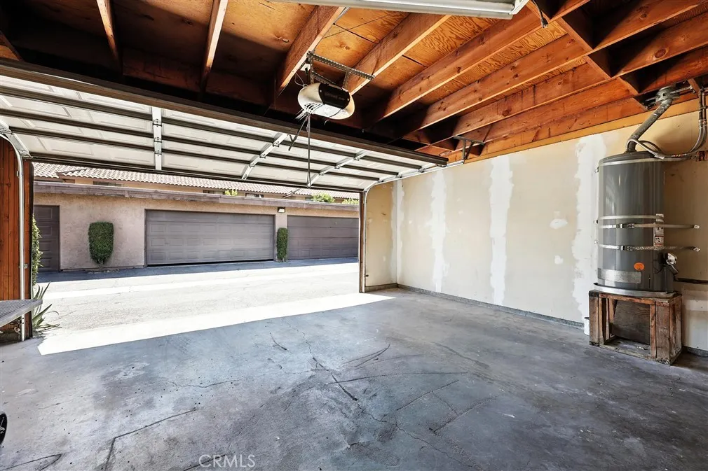 979 Willow Avenue, La Puente, California 91746 home-pic-29