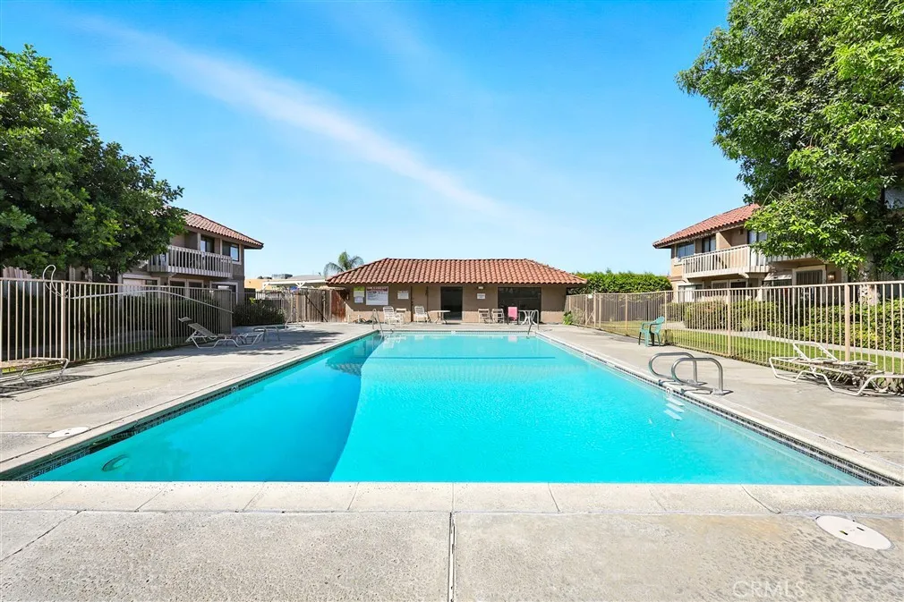 979 Willow Avenue, La Puente, California 91746 home-pic-31