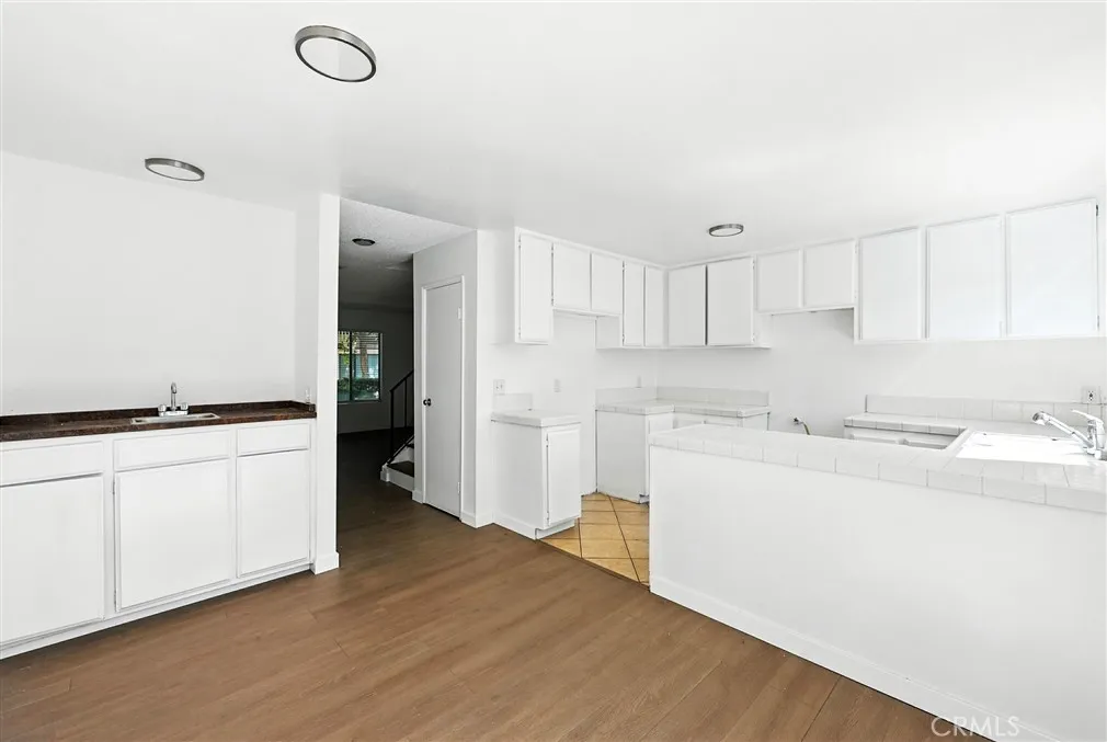 979 Willow Avenue, La Puente, California 91746 home-pic-14