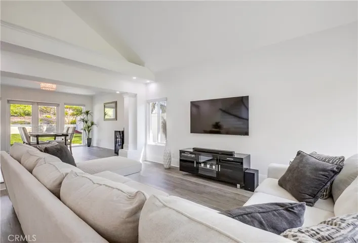 19416 Shadow Oak Drive, Lake Forest, California 92679