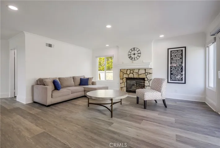 19416 Shadow Oak Drive, Lake Forest, California 92679