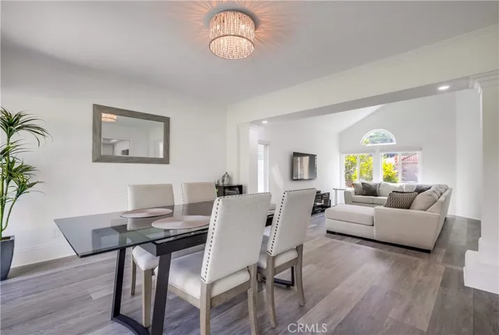 19416 Shadow Oak Drive, Lake Forest, California 92679