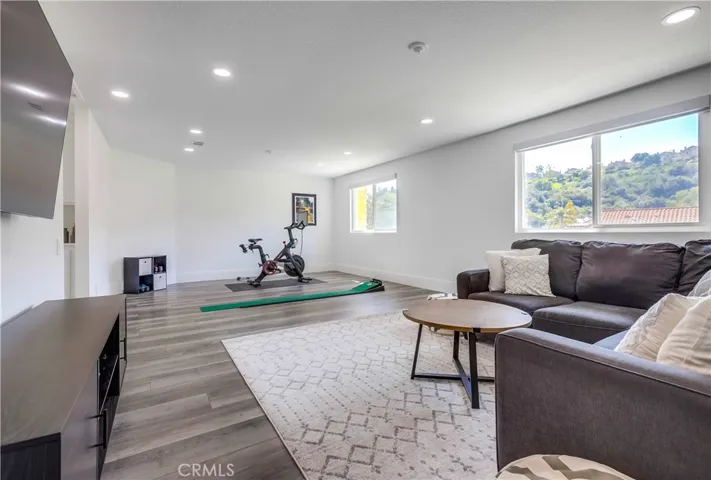 19416 Shadow Oak Drive, Lake Forest, California 92679