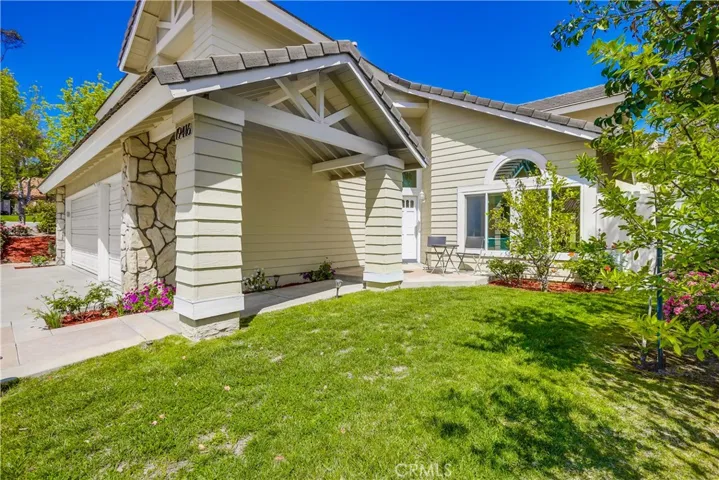 19416 Shadow Oak Drive, Lake Forest, California 92679