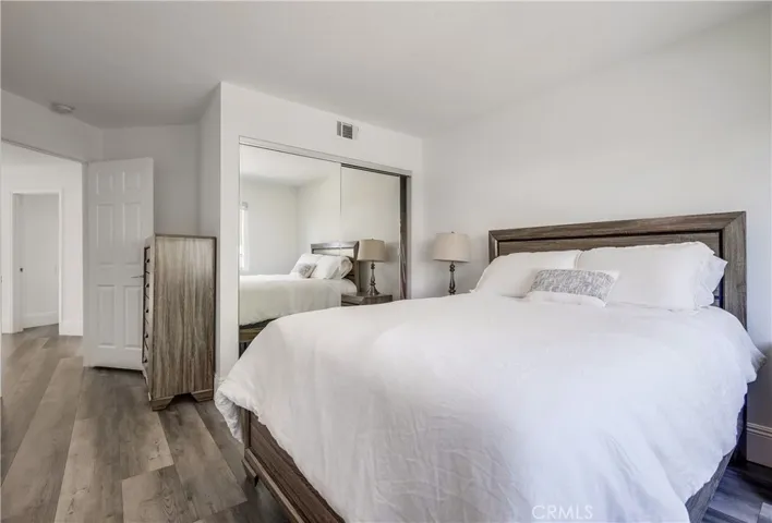 19416 Shadow Oak Drive, Lake Forest, California 92679