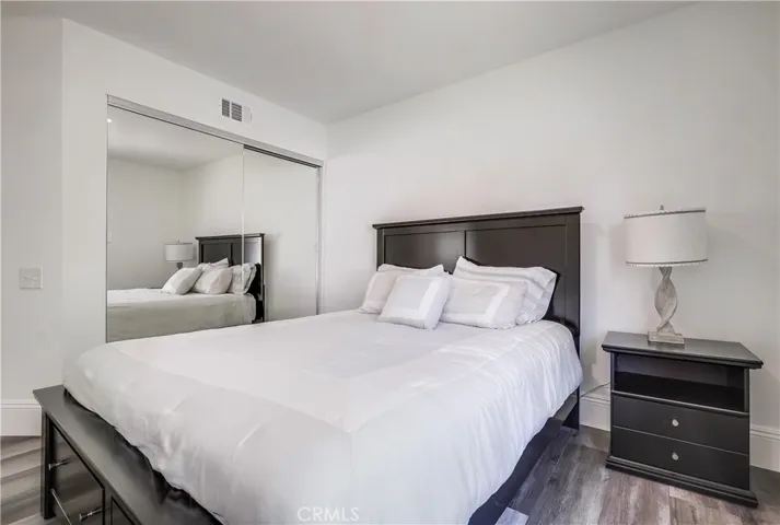 19416 Shadow Oak Drive, Lake Forest, California 92679