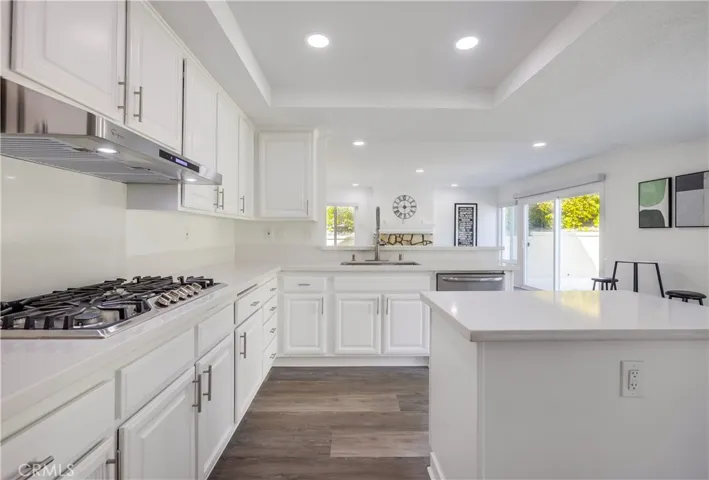 19416 Shadow Oak Drive, Lake Forest, California 92679