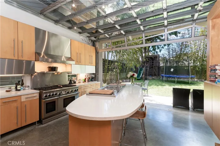 1149 Pine Avenue, Manhattan Beach, California 90266