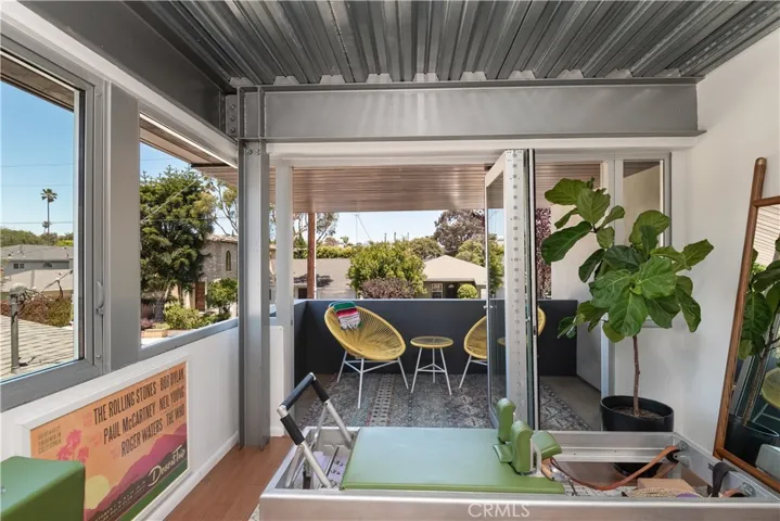 1149 Pine Avenue, Manhattan Beach, California 90266