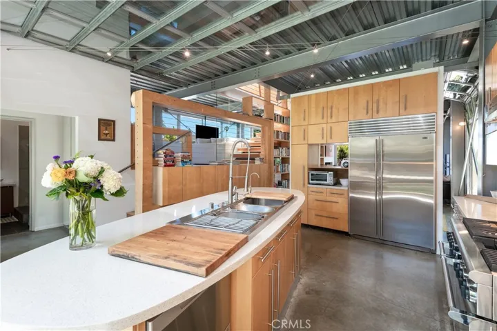 1149 Pine Avenue, Manhattan Beach, California 90266