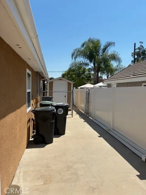 1328 Sunrise Circle South, Upland, California 91784 home-pic-23