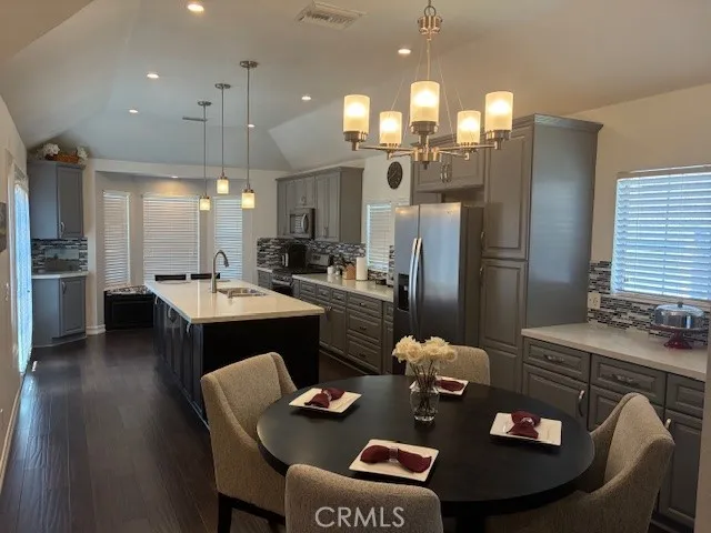1328 Sunrise Circle South, Upland, California 91784 home-pic-5