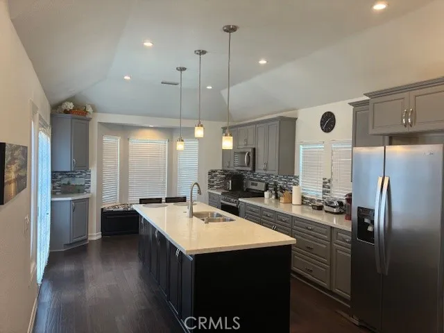 1328 Sunrise Circle South, Upland, California 91784 home-pic-4