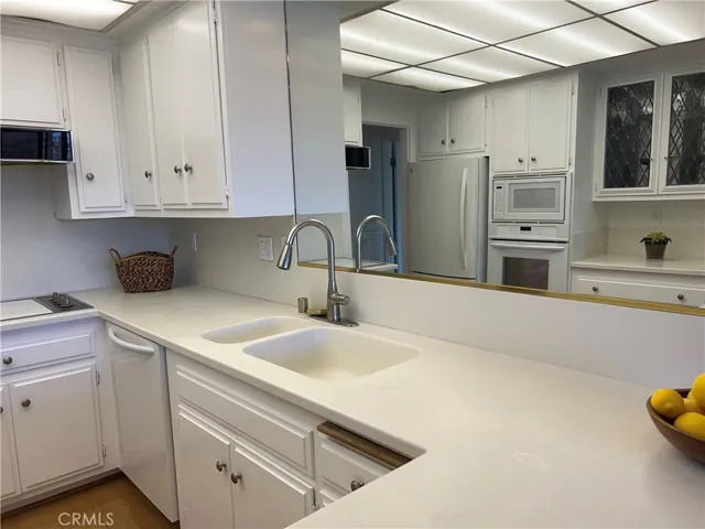 Generous counter space