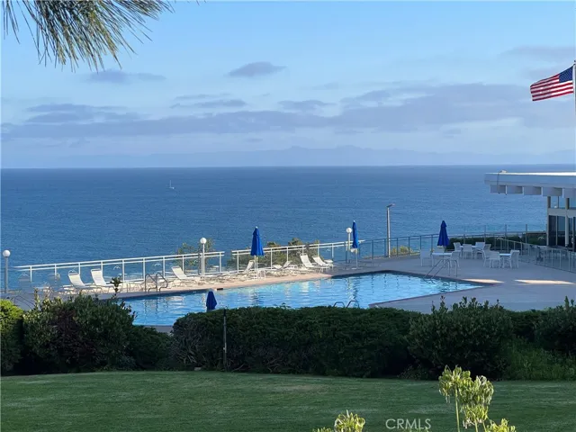 32709 Seagate Drive 305 E, Rancho Palos Verdes, California 90275