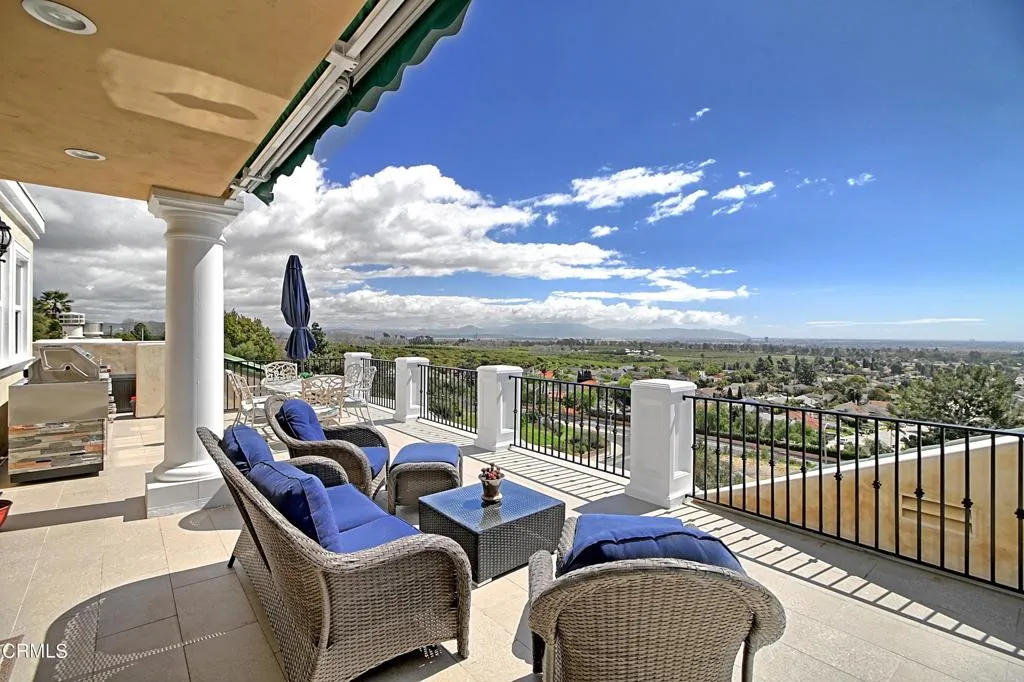 6153 Cobblestone Drive, Ventura, California 93003 home-pic-36