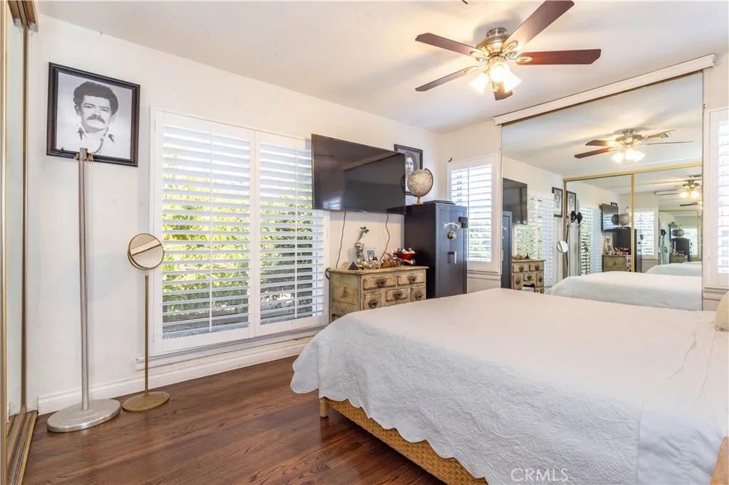 7645 Wilbur Avenue, Reseda, California 91335 home-pic-26