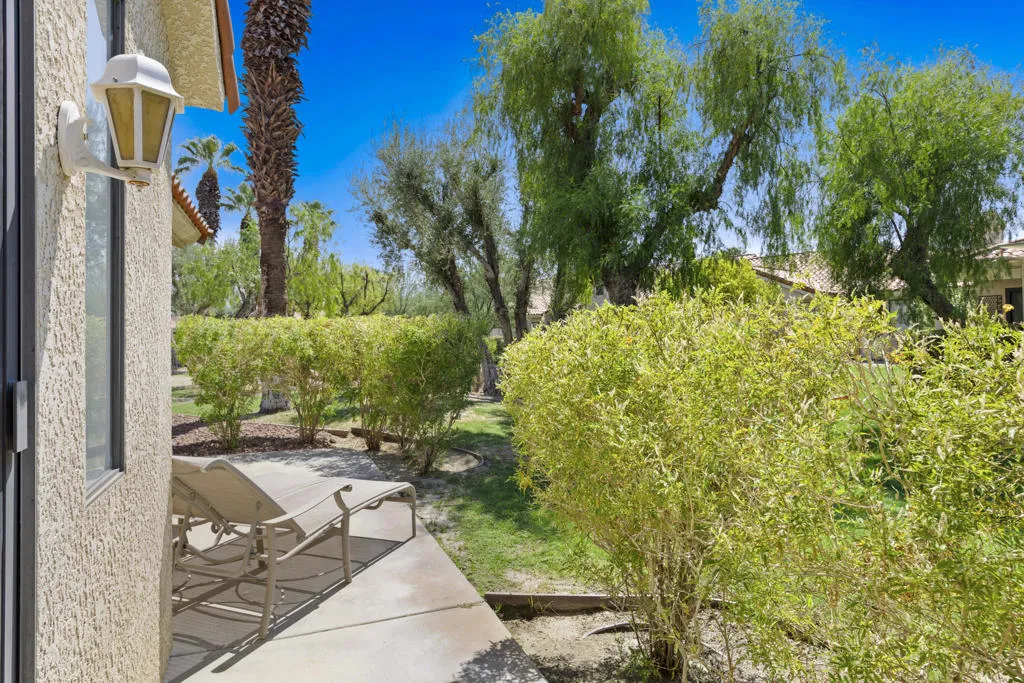 105 Brandigo Circle, Palm Desert, California 92211 home-pic-27