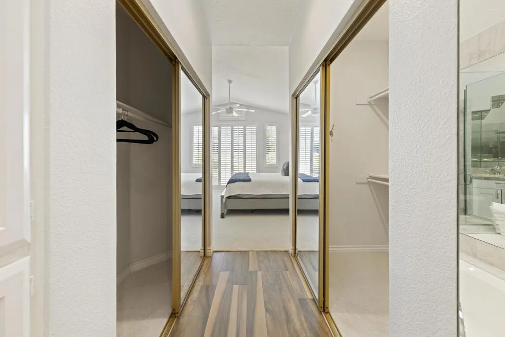 105 Brandigo Circle, Palm Desert, California 92211 home-pic-18