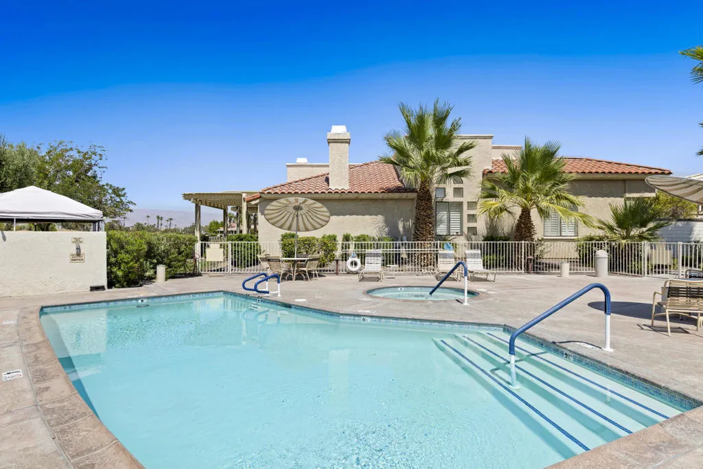 105 Brandigo Circle, Palm Desert, California 92211 home-pic-29
