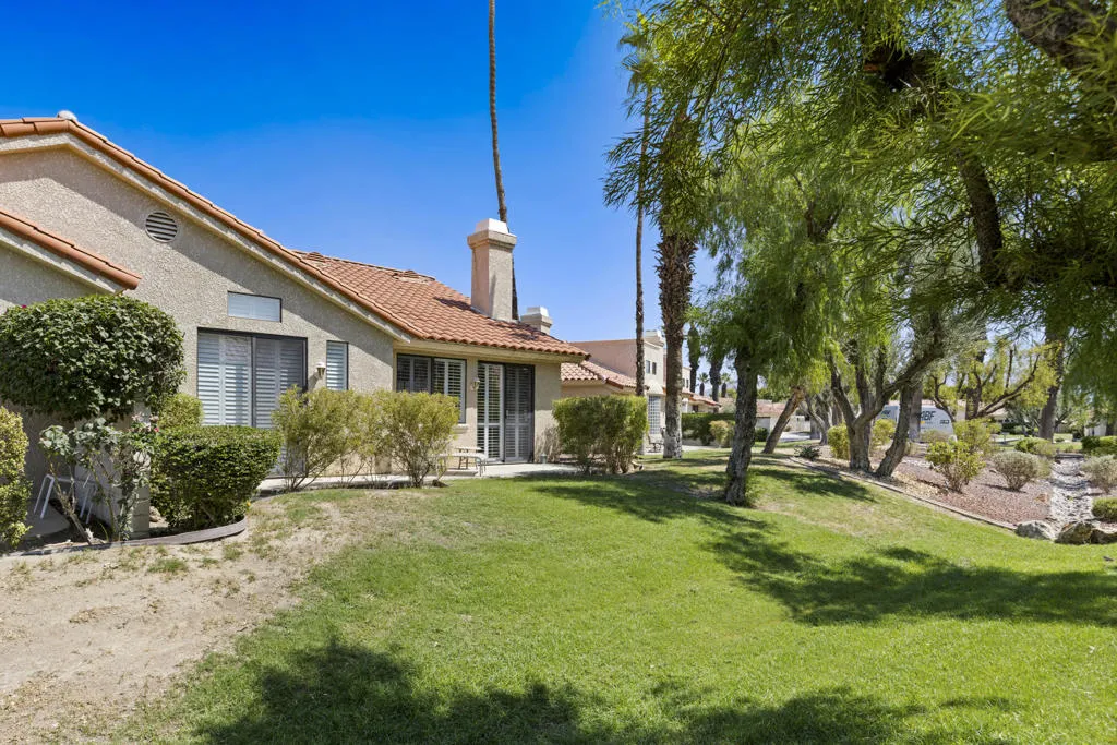 105 Brandigo Circle, Palm Desert, California 92211 home-pic-28