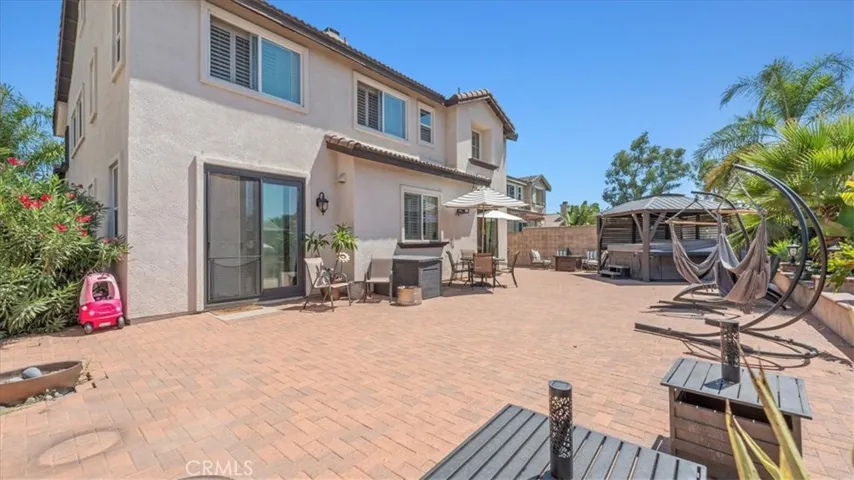 15767 Buck Point Lane, Fontana, California 92336