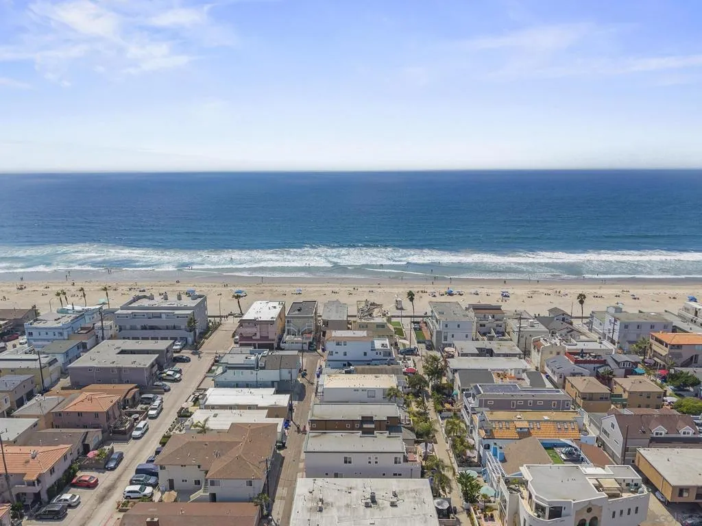 735 Jersey Court, San Diego, California 92109 home-pic-48