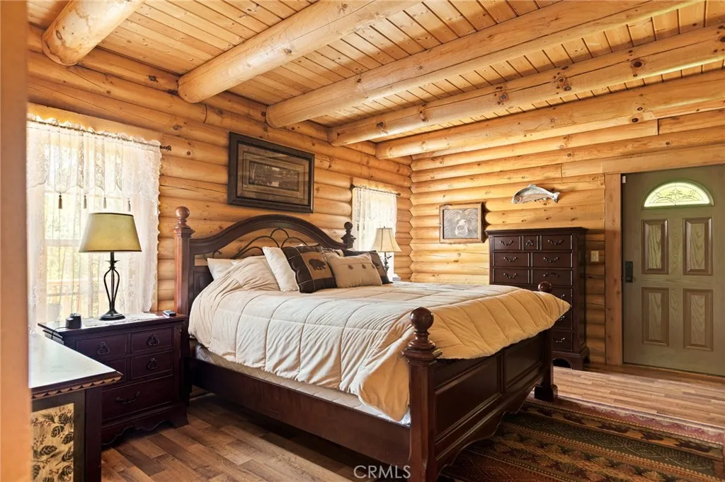 27492 Cedarwood Court, Lake Arrowhead, California 92352 home-pic-13