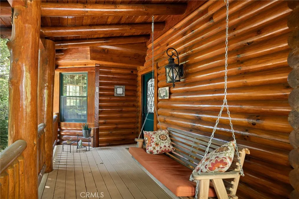27492 Cedarwood Court, Lake Arrowhead, California 92352 home-pic-30