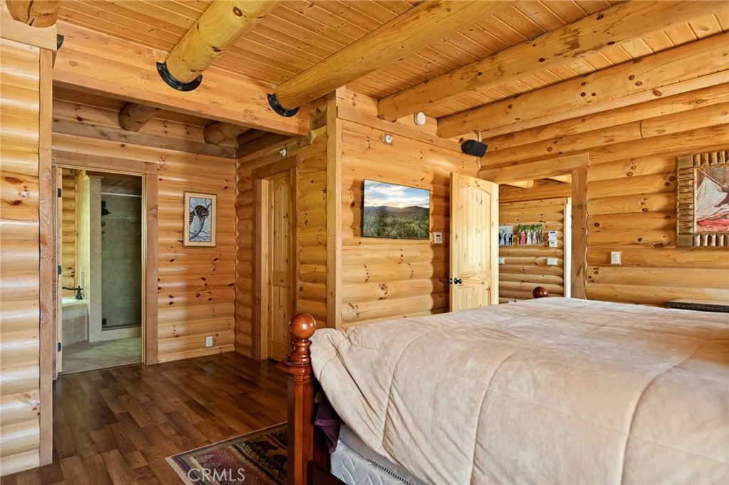 27492 Cedarwood Court, Lake Arrowhead, California 92352 home-pic-15