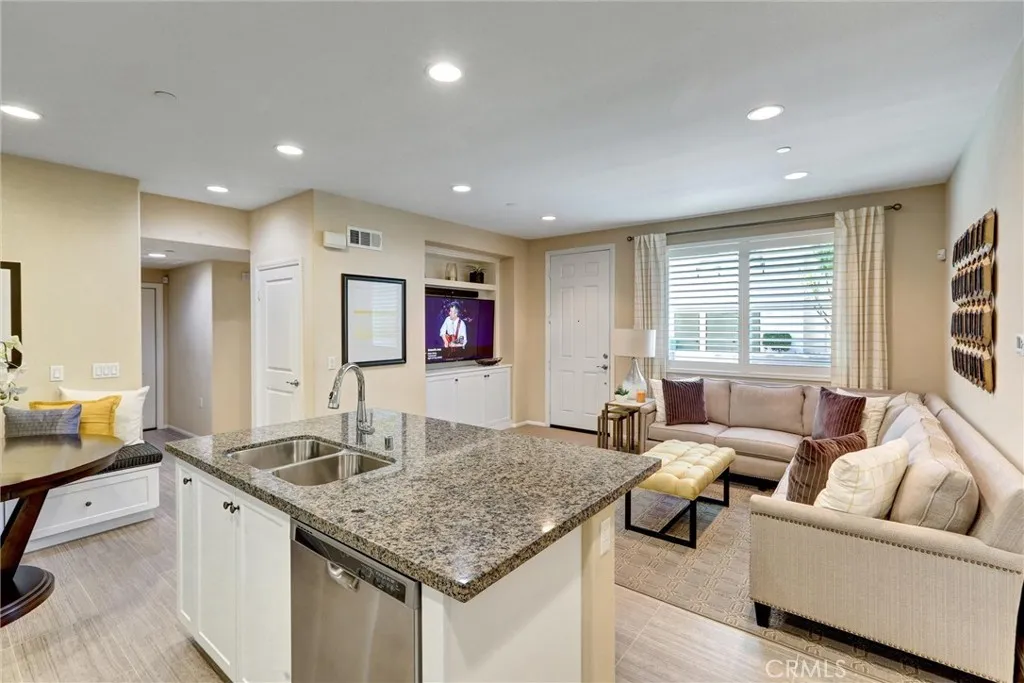 580 Katy Drive, Upland, California 91786 home-pic-7