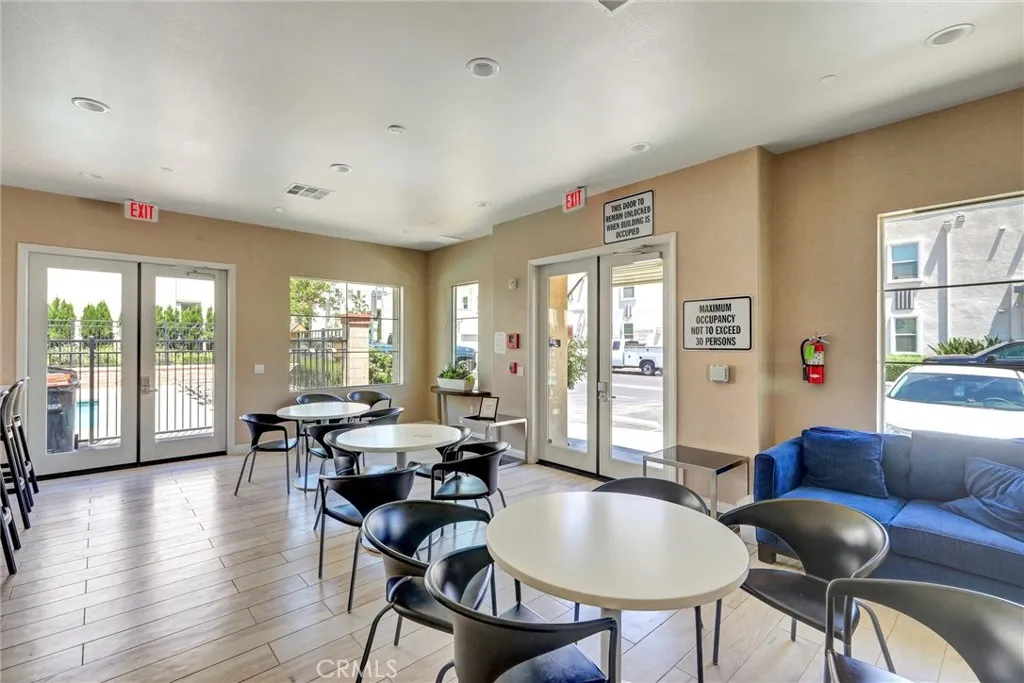 580 Katy Drive, Upland, California 91786 home-pic-24